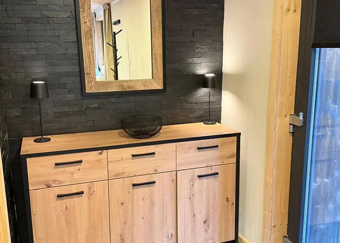 Little Piguet * גריון