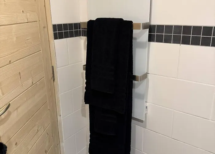 Little Piguet דירה גריון